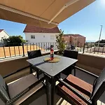 Apartment Lovor *