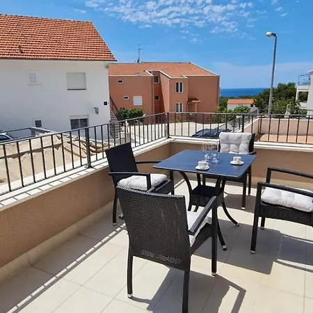 Lovor Primošten