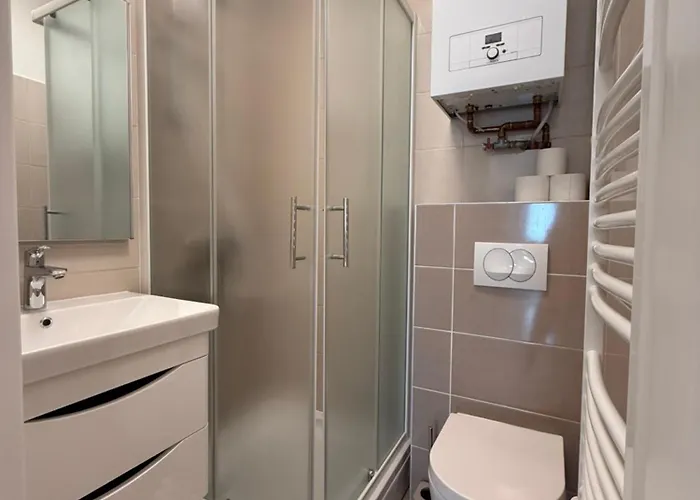 Lovor Apartment Primosten